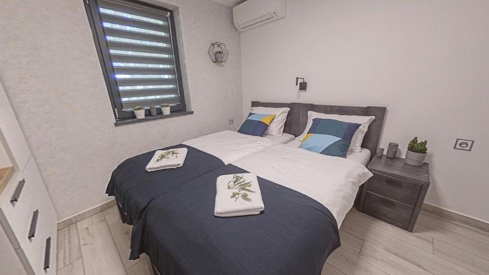 Meszes Apartman Kalocsa Extérieur photo
